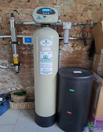 Addolcitore X25RM Saemix per acqua di pozzo con lampada UV per debatterizzare | SAE TECNOLOGY