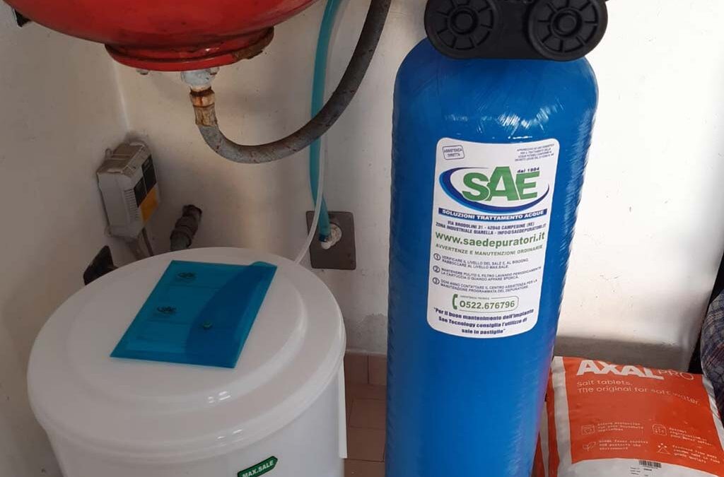 Installazione per trattamento acqua di pozzo a Salina di Pomponesco (MN) di un addolcitore e lampada uv