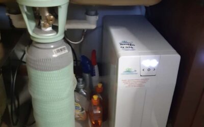 Installazione frigogasatore sottobanco a Casale di Parma: modello OCEANIA