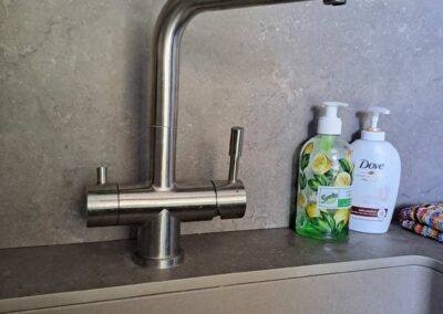 Reinstallazione e manutenzione miscelatore a due vie impiano osmosi inversa | SAE TECNOLOGY